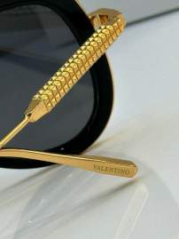 Picture of Valentino Sunglasses _SKUfw65040686fw